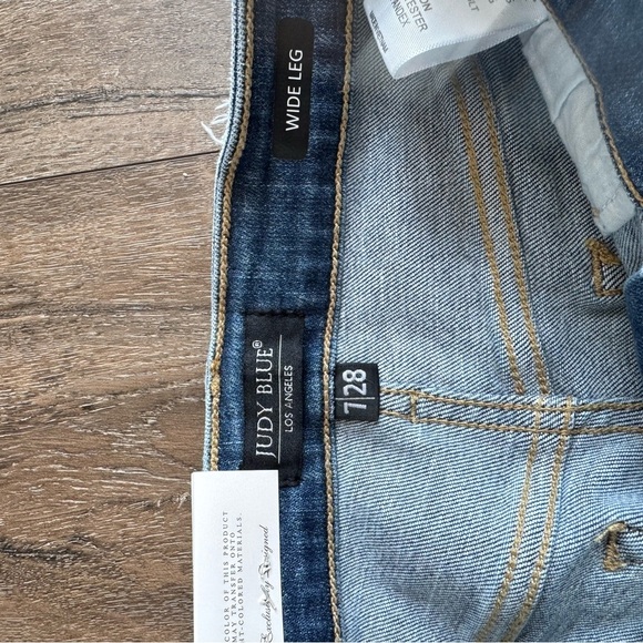 Judy Blue High Waste Wide Leg Jeans. Women’s size 7.  New with tags. - Picture 6 of 13